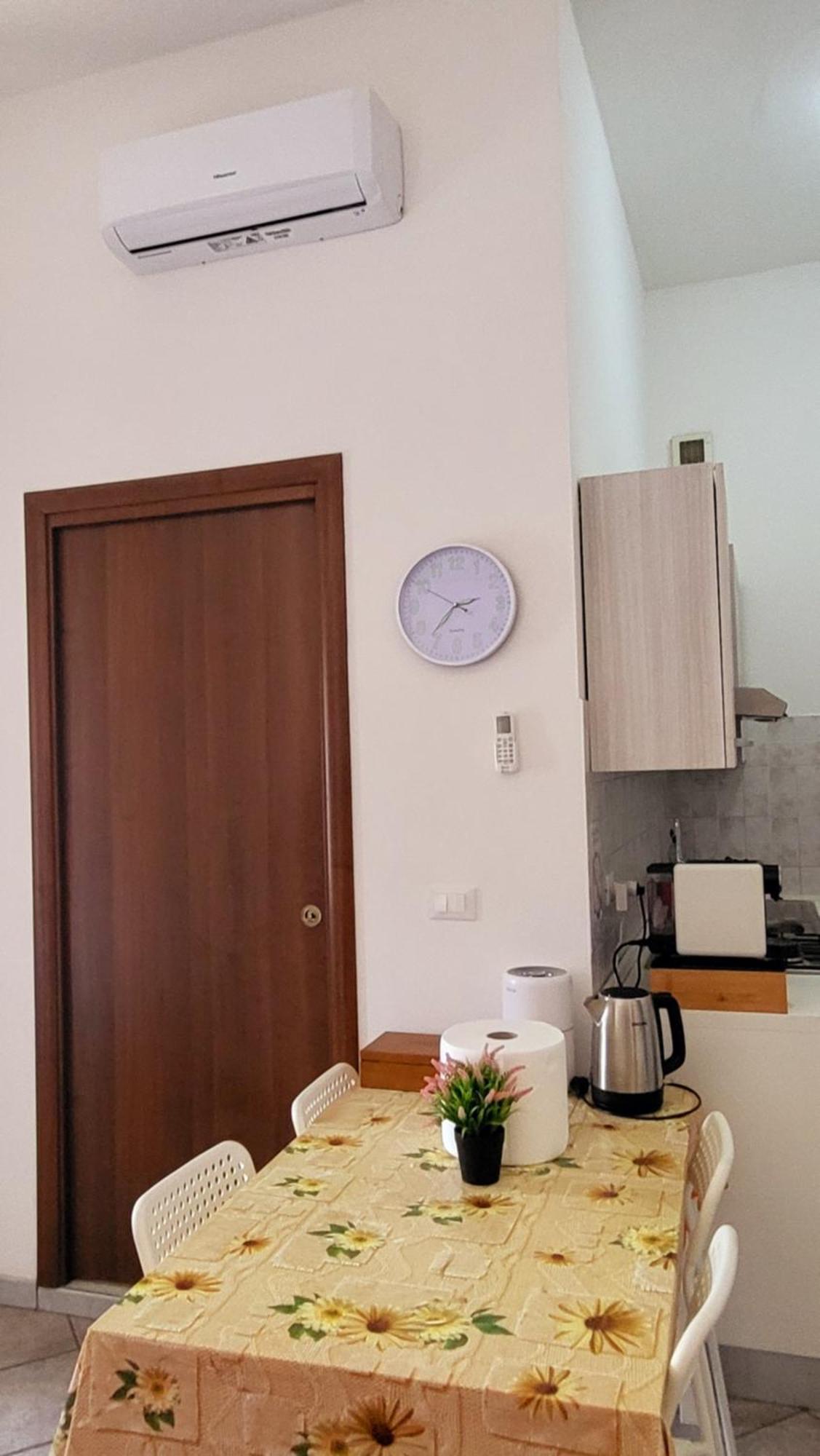 Casa Manzoni Apartment Novara Exterior photo